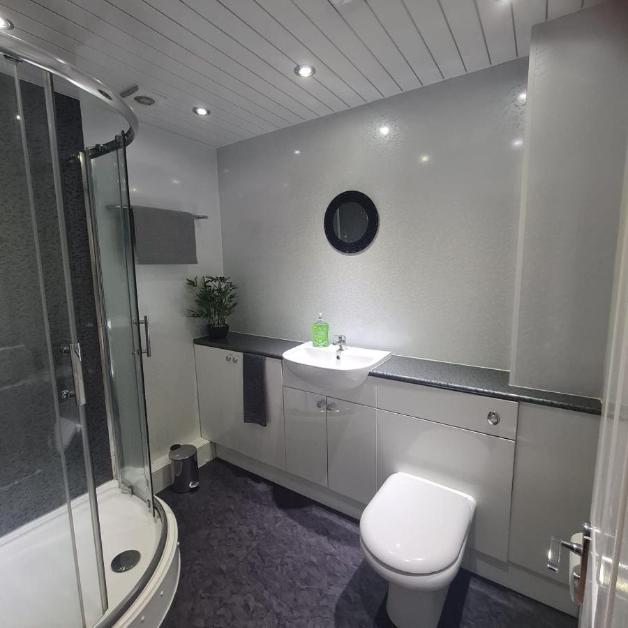 Levenside Holiday Apartment, Balloch, Loch Lomond Exterior foto